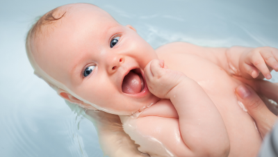 Jak často koupat miminka a děti